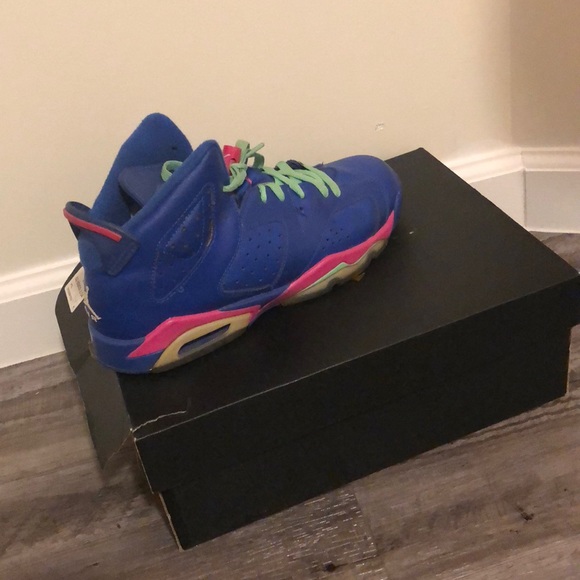 Jordan - Picture 1 of 2